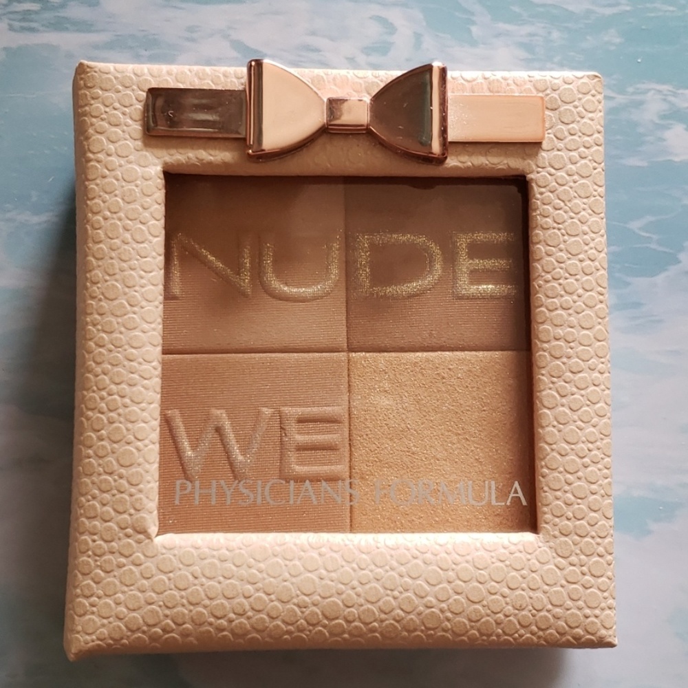 Nude wear make up